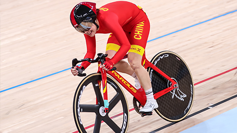 千亿：塑造强壮臂膀，室外体育健身器材单杠为你助力！